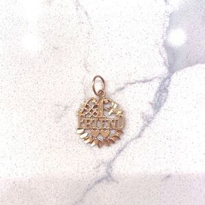 14K Gold #1 Friend pendant 🌸  🌸 🌸 💕